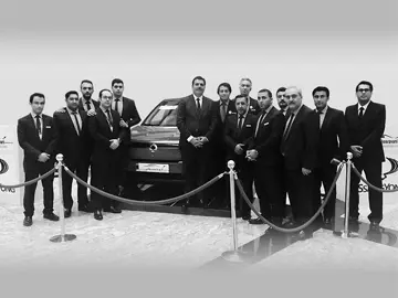 تیم اتوخسروانی